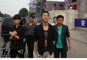 喜剧电影《无底洞》解说文案/剧情详述/解说教程/片源下载 20221108160149-636a7d6d0763e.jpg