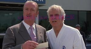 喜剧电影《骗徒臭事多》解说文案/剧情详述/解说教程/片源下载 20221108160211-636a7d83282f8.jpg