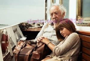 剧情电影《脑中蜜》解说文案/剧情详述/解说教程/片源下载 20221108161116-636a7fa4689f6.jpg