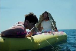 剧情电影《孤筏求生三十日》解说文案/剧情详述/解说教程/片源下载 20221108164808-636a884807fd4.jpg