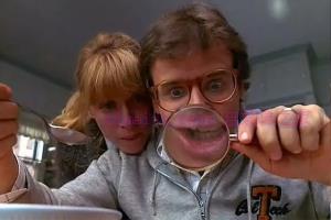 喜剧电影《亲爱的,我把孩子缩小了》解说文案/剧情详述/解说教程/片源下载 20221108191754-636aab622458f.jpg