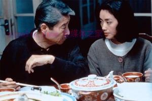 剧情电影《饮食男女》解说文案/剧情详述/解说教程/片源下载 20221108221136-636ad4186796e.jpg