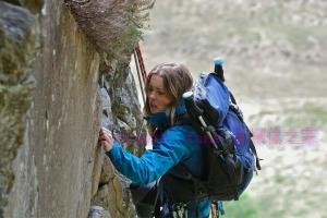 惊悚电影《孤独的死亡之所》解说文案/剧情详述/解说教程/片源下载 20221108225718-636adeceb5b9f.jpg