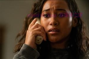 恐怖电影《你房里有人》解说文案/剧情详述/解说教程/片源下载 20221108225722-636aded2e4219.jpg