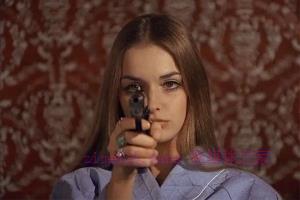 恐怖电影《治疗的容颜》解说文案/剧情详述/解说教程/片源下载 20221108225843-636adf23e5e91.jpg