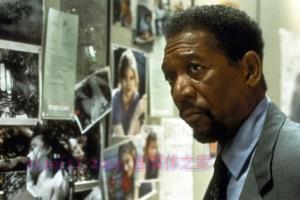 悬疑电影《惊唇劫》解说文案/剧情详述/解说教程/片源下载 20221125040258-63803e726b6a2.jpg