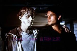 恐怖电影《宠物坟场》解说文案/剧情详述/解说教程/片源下载 20221126042704-638195987087d.jpg