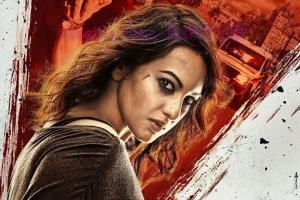 动作电影《十字架上的女人》解说文案/剧情详述/解说教程/片源下载 20230107015355-63b8d0b3616cb.jpg