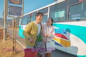 喜剧电影《熊男》解说文案/剧情详述/解说教程 20230610075908-64842d4c319bf.jpg