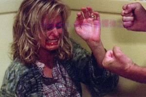 犯罪电影《忍无可忍》解说文案/剧情详述/解说教程 20230610081315-6484309bc3ba6.jpg