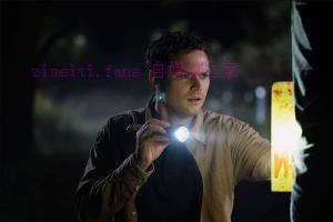 惊悚电影《访客》解说文案/剧情详述/解说教程 20230610084924-64843914f1a9e.jpg