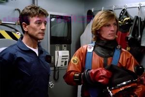 科幻电影《惊爆无底洞》解说文案/剧情详述/解说教程 20230614083854-64897c9e992e1.jpg