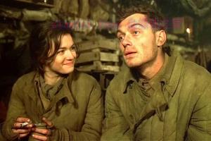 战争电影《兵临城下》解说文案/剧情详述/解说教程 20230625030539-6497af03c12bd.jpg