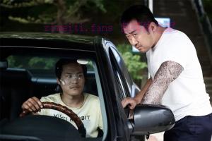 惊悚电影《邻居》解说文案/剧情详述/解说教程 20230718040337-64b60f199c0f0.jpg