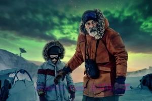 科幻电影《午夜天空 》解说文案/剧情详述/解说教程 20231025120123-65390393e9918.jpg