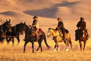 剧情电影《屠夫十字镇》解说文案/剧情详述/解说教程 20231107072149-6549e58d249f6.jpg