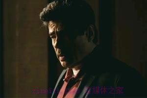 犯罪电影《冷血动物》解说文案/剧情详述/解说教程 20231107072411-6549e61b14043.jpg