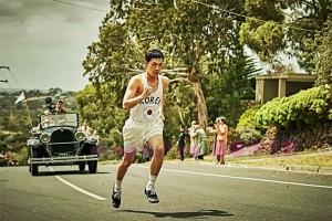 剧情电影《1947波士顿》解说文案/剧情详述/解说教程 20231124110133-6560828d6d16b.jpg