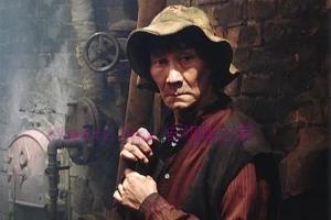 犯罪电影《锅炉工》解说文案/剧情详述/解说教程 20231124111517-656085c5d3cb3.jpg