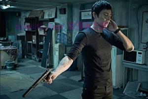 动作电影《哭泣的男人》解说文案/剧情详述/解说教程 20240219055148-65d2ec74c43c8.jpg