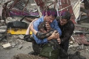 灾难电影《不惧风暴》解说文案/剧情详述/解说教程 20240320091331-65faa8bbd3a4a.jpg