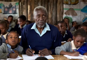 剧情电影《一年级生》解说文案/片源下载 20220325152356-623dde8c607e4.jpg