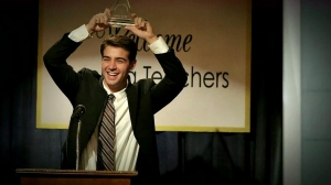 剧情电影《叫我第一名》解说文案/片源下载 20220325152630-623ddf269cf55.jpg