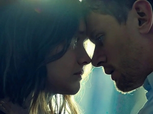 剧情电影《小鱼》解说文案/片源下载 20220325152954-623ddff2c6744.jpg