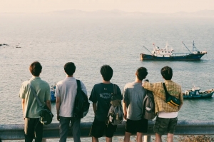 喜剧电影《五个扑水的少年》解说文案/片源下载 20220325153505-623de129ea397.jpg