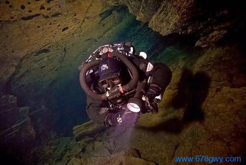 冒险电影《夺命深渊》解说文案及全剧下载 20220325160019-623de7132bdff.jpg