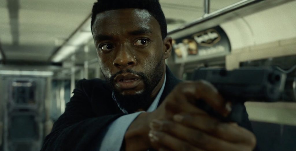 犯罪电影《21座桥》解说文案及全剧下载 20220325160542-623de856a9639.jpeg