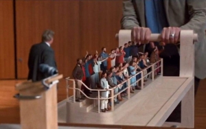 奇幻电影《缩小人生》电影解说及全剧下载 20220325160758-623de8de7f682.jpg