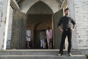 美剧《传教士 第一季》10集电视剧解说文案/片源下载(完结) 20220325161043-623de983db52f.jpg