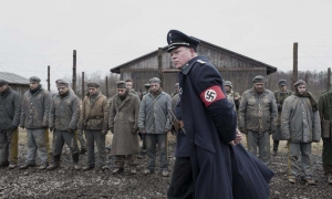 剧情电影《冒牌上尉》解说文案及全剧下载 20220325161130-623de9b2e37c4.jpg