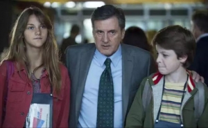 法国电影《以女儿之名》解说文案及全剧下载 20220325161148-623de9c4ab516.jpg