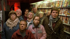 喜剧电影《再见列宁》解说文案/片源下载 20220325161215-623de9df1dca6.jpg