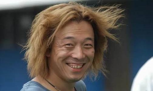 喜剧电影《疯狂的石头》解说文案及全剧下载 20220325161924-623deb8cef789.jpg