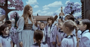 剧情电影《好孩子的国度》解说文案/片源下载 20220325161944-623deba08878e.jpg