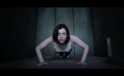 科幻电影《虚拟实惊》解说文案及全剧下载 20220325162510-623dece699517.jpg