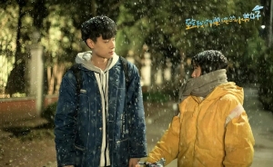 电视剧《致我们单纯的小美好》23集电视剧解说文案/片源下载(完结) 20220325163606-623def76ebc5b.jpg