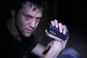 悬疑电影《墓地邂逅》解说文案/片源下载 20220325163929-623df041d5d90.jpg