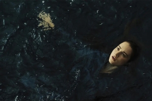 奇幻电影《求救信号》解说文案/片源下载 20220325164018-623df072c7890.jpg