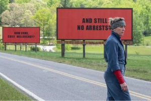 犯罪电影《三块广告牌》解说文案/片源下载 20220325164136-623df0c090d6d.jpg