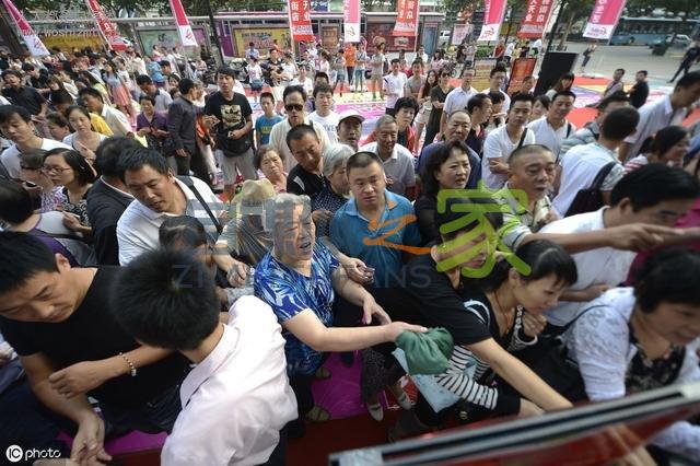 又到一年双十一,直播带货到底能赚多少? 20220326102832-623eead00c9e4.jpg