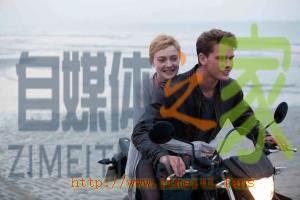 剧情电影《活在当下》解说文案/片源下载 20220501061317-626e24fd2d3f3.jpg