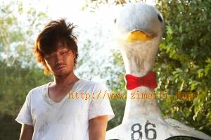 剧情电影《金氏漂流记》解说文案/片源下载 27c72bbc78e5.jpg