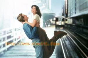 喜剧电影《二见钟情》解说文案/片源下载 20220610052053-62a2d4b5286bd.jpg