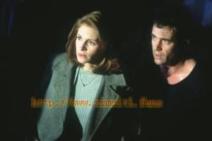 悬疑电影《连锁阴谋》解说文案/片源下载 20220610053343-62a2d7b7242a4.jpg