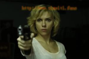 科幻电影《超体》解说文案/片源下载 20220612014929-62a54629d1197.jpg