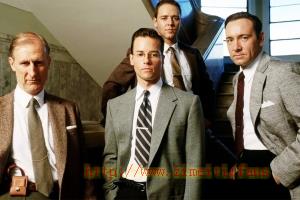 悬疑电影《洛城机密》解说文案/片源下载 20220712023339-62ccdd8347539.jpg